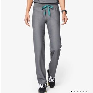 Figs scrub pants grey